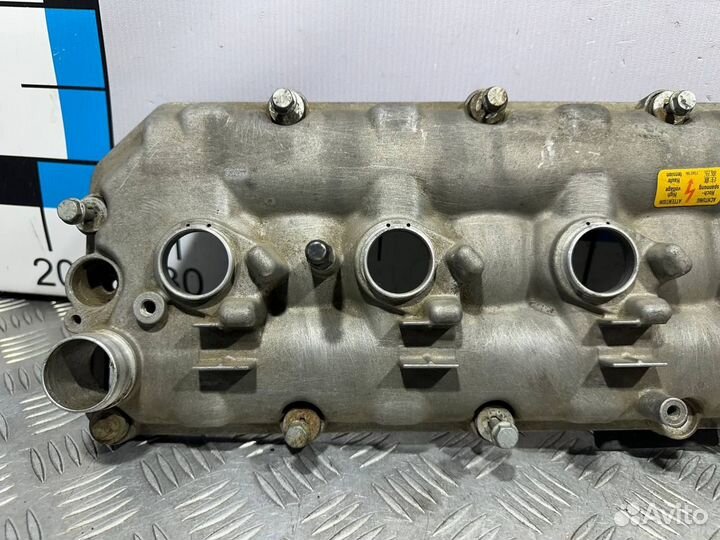 Б/У Крышка головки блока клапанная E60/61, #001