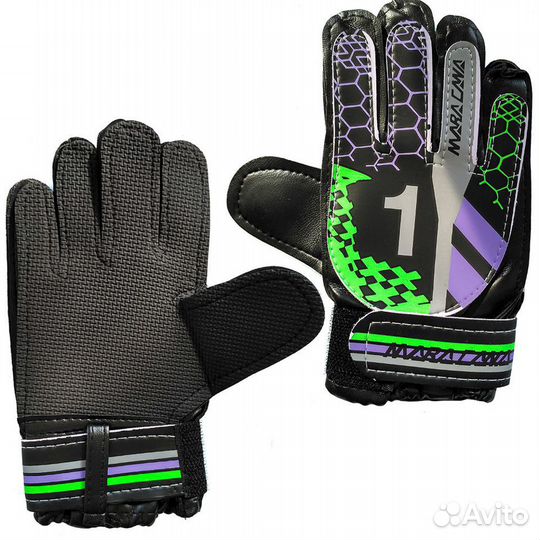 Вратарские перчатки