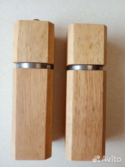 Набор: мельница для специй и солонка