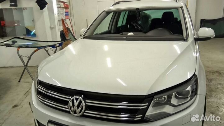 Лобовое стекло volkswagen tiguan 1 + замена
