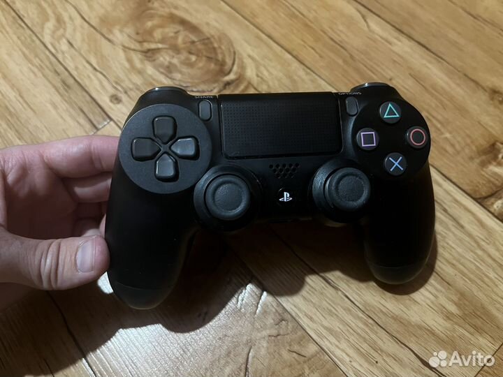 Sony PS4 pro с подставкой