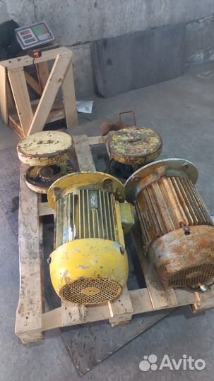 Электродвигатель-7,5кв.от.Тельфер таль г/п 5т.Урюп