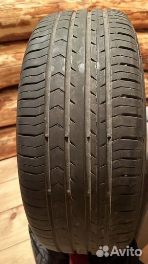 Continental ContiPremiumContact 5 215/55 R17