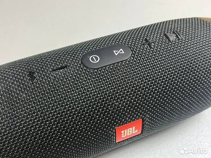 Портативная акустика JBL Charge 3