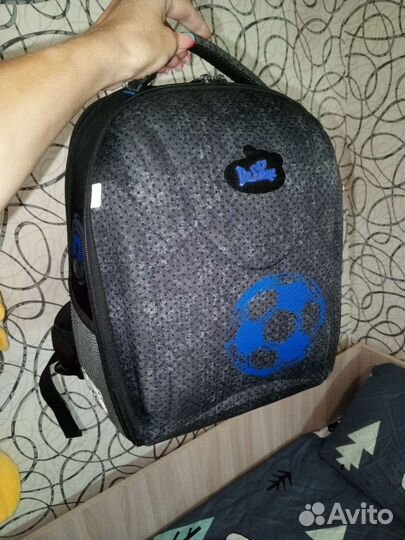 Школьный рюкзак для мальчика