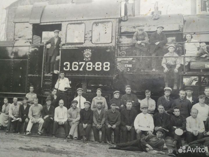 Фото старинное. Сормово. Паровоз 20-30 года