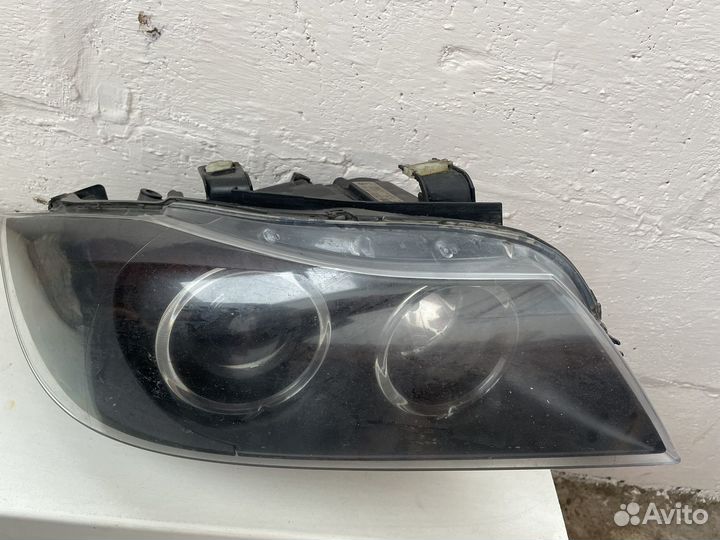 Фара правая на bmw e90
