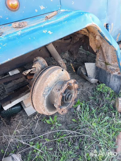 Запчасти на ЗИЛ 130