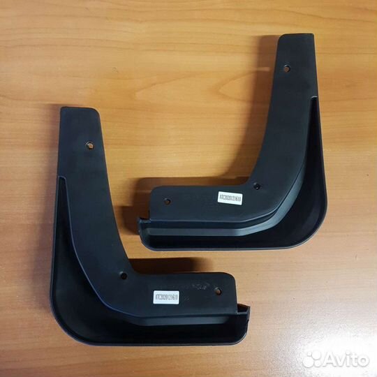 Брызговики передние 2шт Ford Focus 3