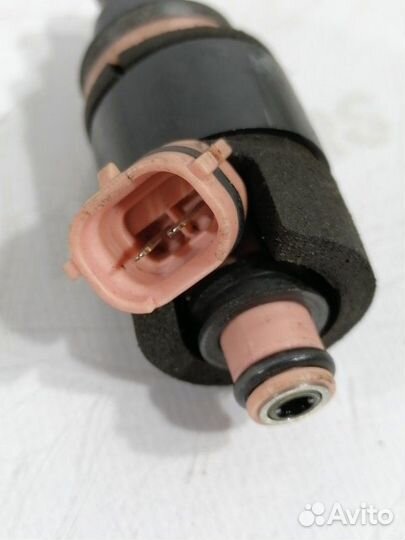 Форсунка Toyota Celsior UCF31 3uzfe 2003