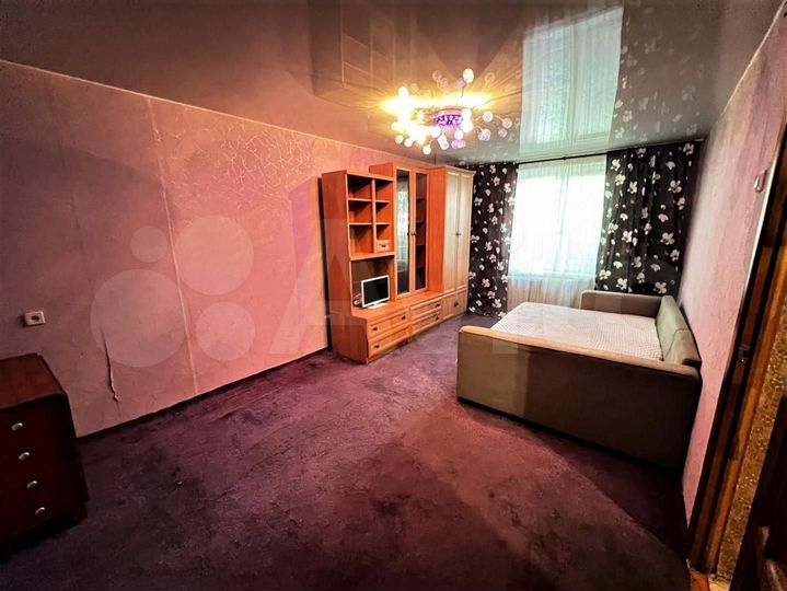 2-к. квартира, 42 м², 1/5 эт.