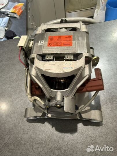 Двигатель от стиральной машины (hxgm21.03)