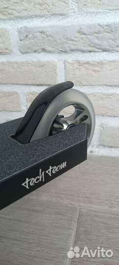 Трюковой самокат tech team ragtag