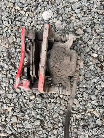 Супорт передний Honda Civic 5d