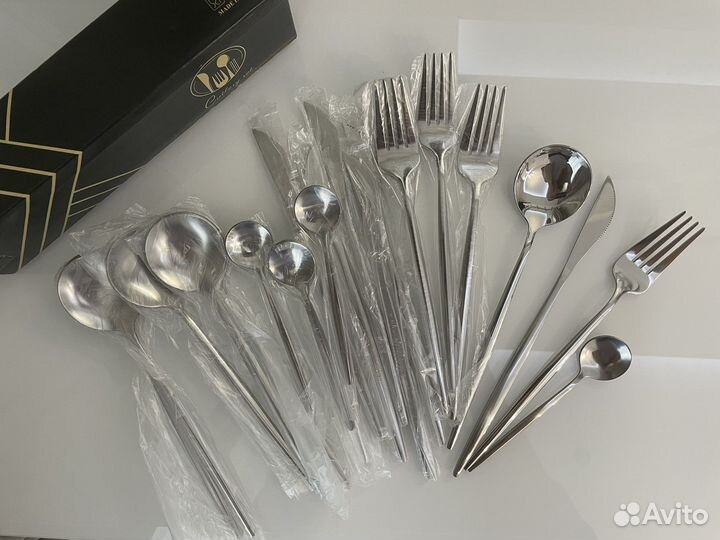 Столовые приборы 24 предмета