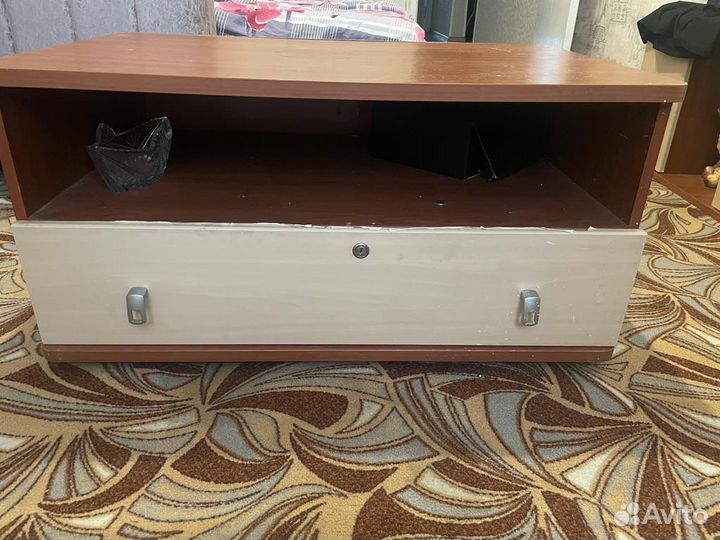 Полка настенная