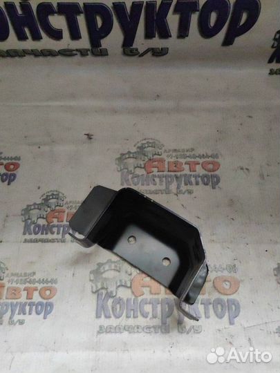 Накладка лонжерона оконцовка передняя правая