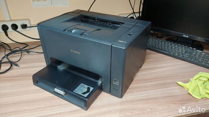 Продам цветной лазерный принтер Canon