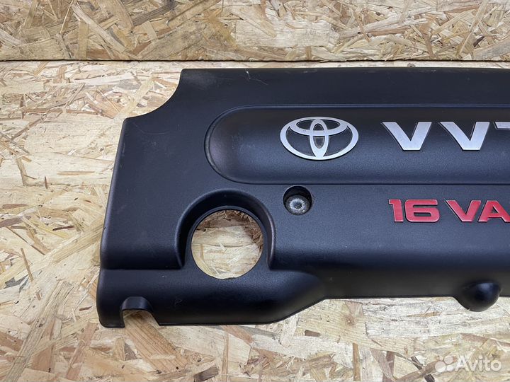 Декоративная накладка двигателя Toyota RAV 4 30