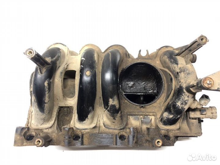 Коллектор впускной Renault Logan 1 SR K7J 2005