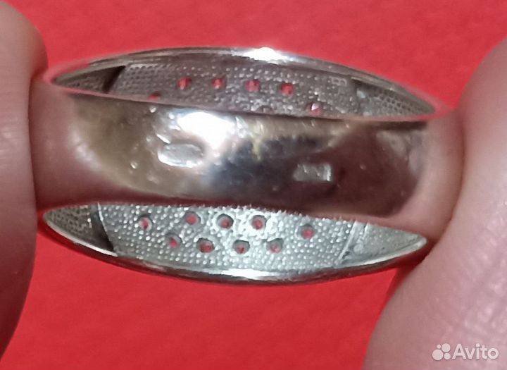 Серебряное кольцо