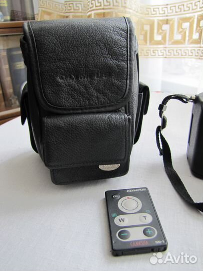 Компактный фотоаппарат Olympus Camedia C-4040 Zoom