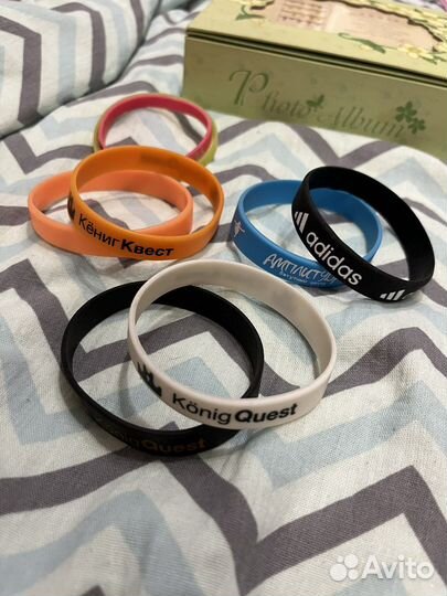 Силиконовый браслет