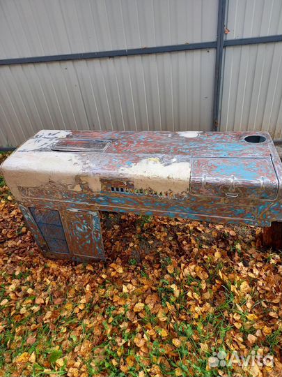 Капот на мтз 80