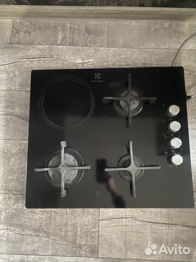 Газовая-электрическая понель Electrolux