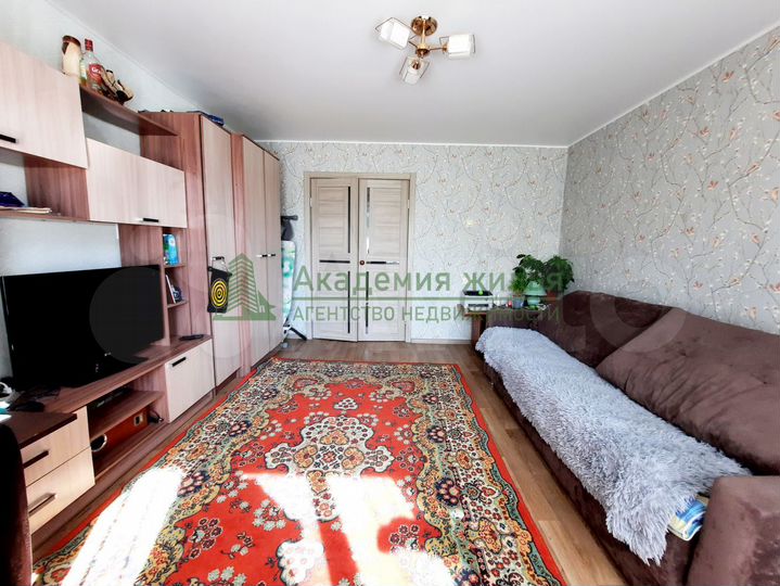 3-к. квартира, 63 м², 1/9 эт.