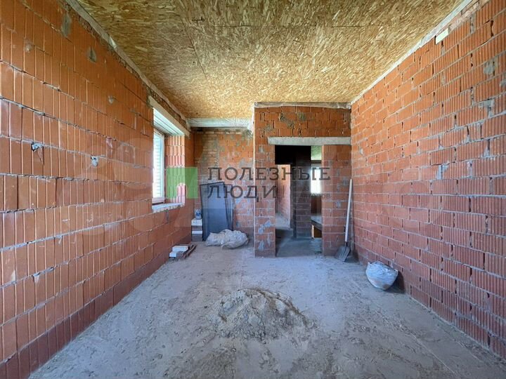 Коттедж 209,7 м² на участке 9,7 сот.