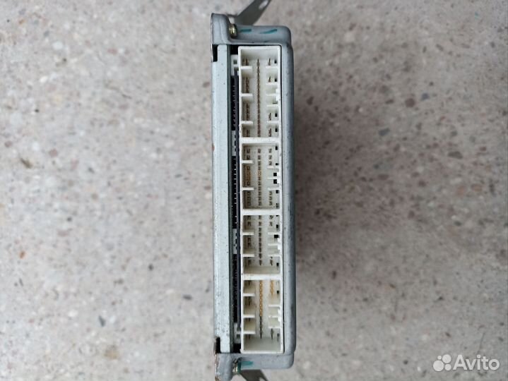 Subaru baja Legacy Outback, электронный блок двс