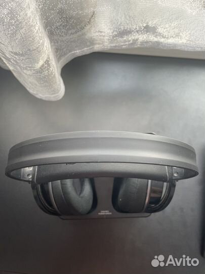 Беспроводные наушники sony