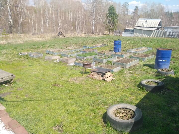 Дача 16 м² на участке 10 сот.