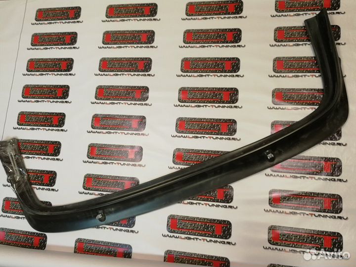 Нижняя губа на растяжках 2114 тюнинг