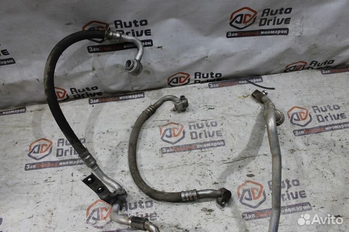 Skoda Octavia A5 трубка кондиционера