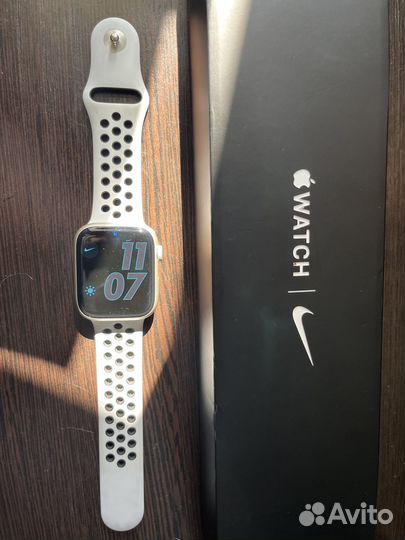 Часы apple watch 7 45 mm nike