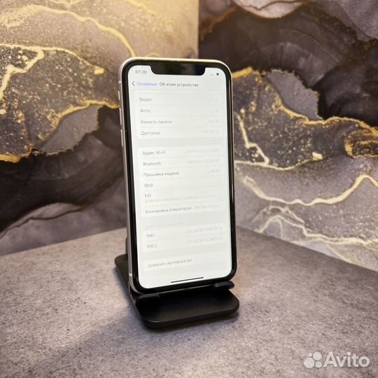 iPhone Xr, 64 ГБ