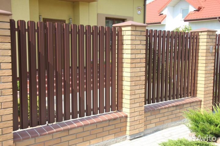 Металлический штакетник П-образный