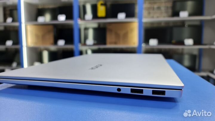 Honor MagicBook Pro 16 i5 16gb 512gb MX350 2gb