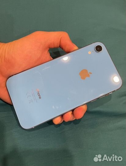 iPhone Xr, 64 ГБ