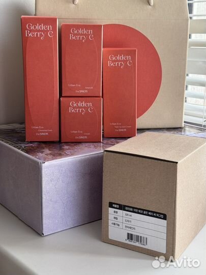 Подарочный набор косметики для ухода