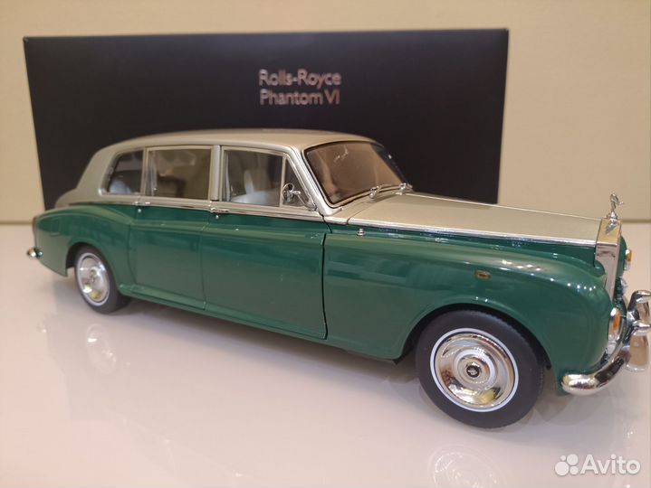 Rolls-Royce Phantom VI(68-90г) Зел.-Сереб 1:18