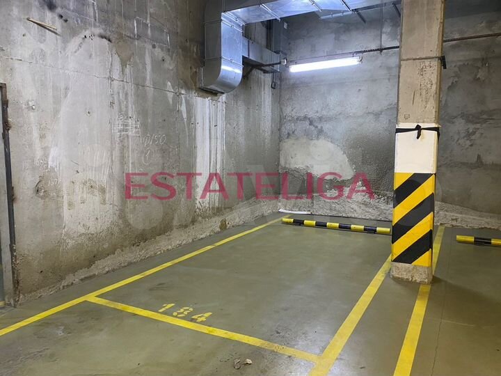 Машиноместо, 13 м²