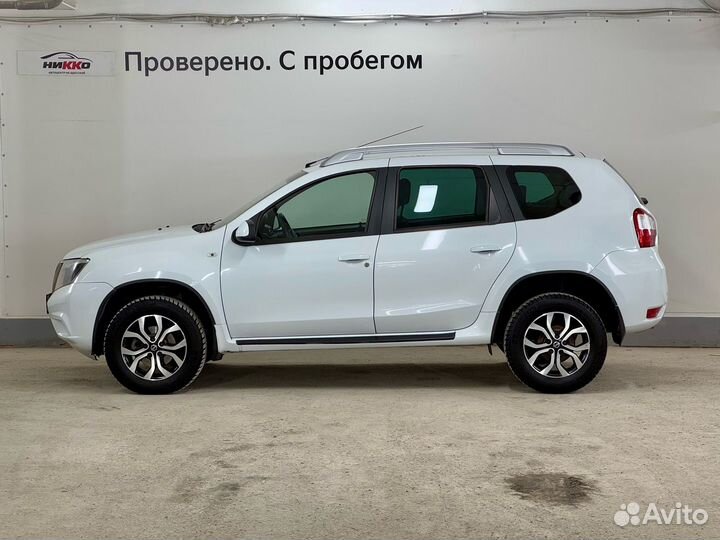 Nissan Terrano 2.0 AT, 2015, 142 761 км