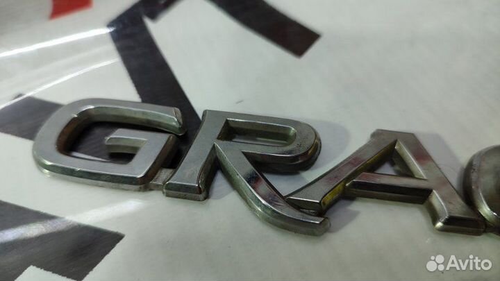 Эмблема Toyota Camry Gracia SXV20 5S-FE 2000.04