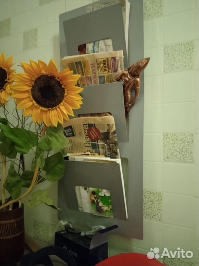 Полочка для газет, журналов