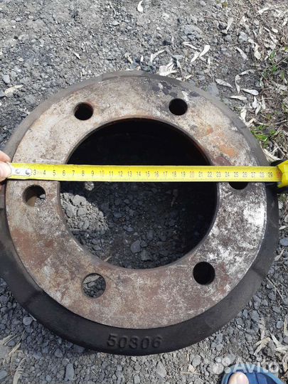 Тормозной барабан isuzu Forward