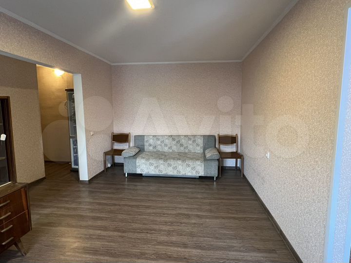 2-к. квартира, 43 м², 4/5 эт.