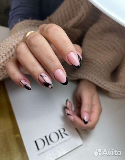 Маникюр, медицинский педикюр, смарт-педикюр